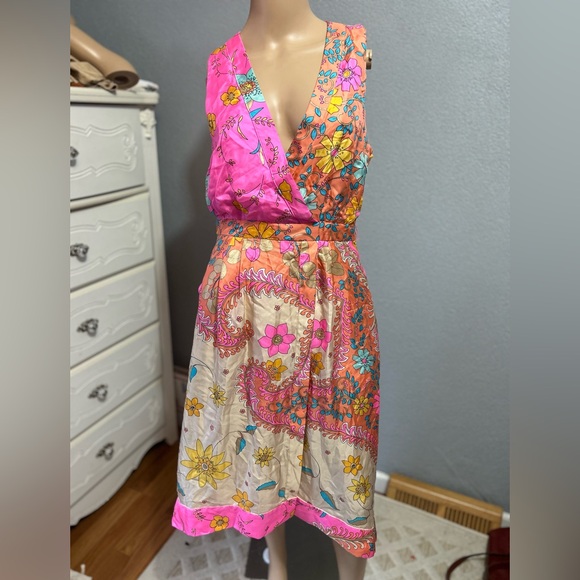 Julie Brown NYC 100% silk Cantina midi dress size 6 - Picture 2 of 9